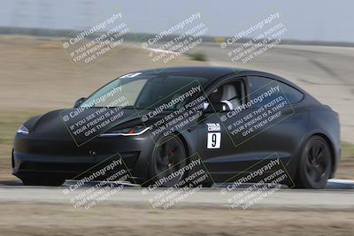 media/Oct-19-2025-Speed Ventures (Sun) [[a6e7fe67be]]/TC B/Session 2 (Outside Grapevine)/